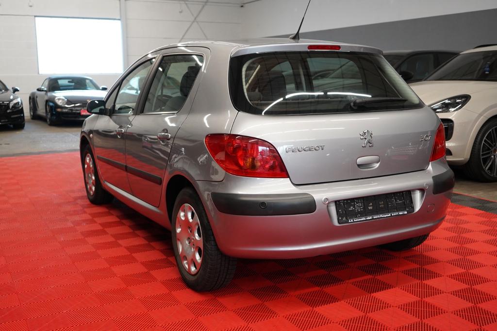 Peugeot 307