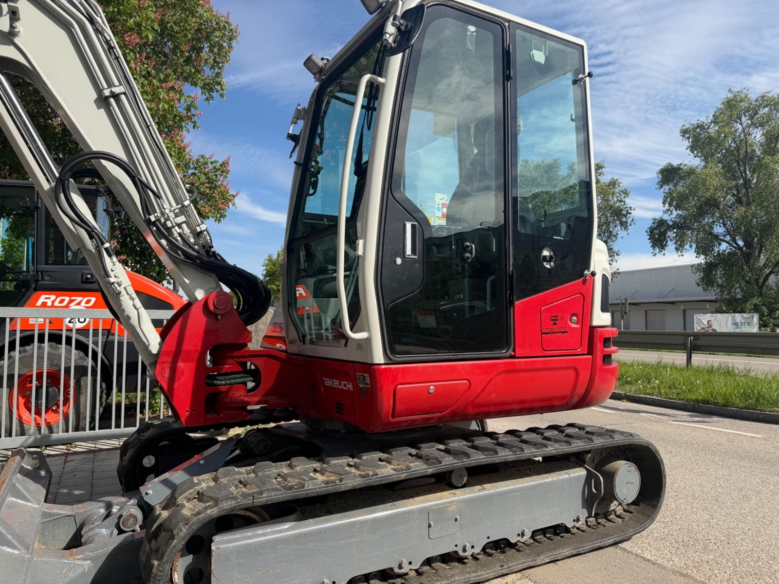 Fahrzeugabbildung Takeuchi TB250-2 V 3 - Powertilt HS 03-Taklock TOP!