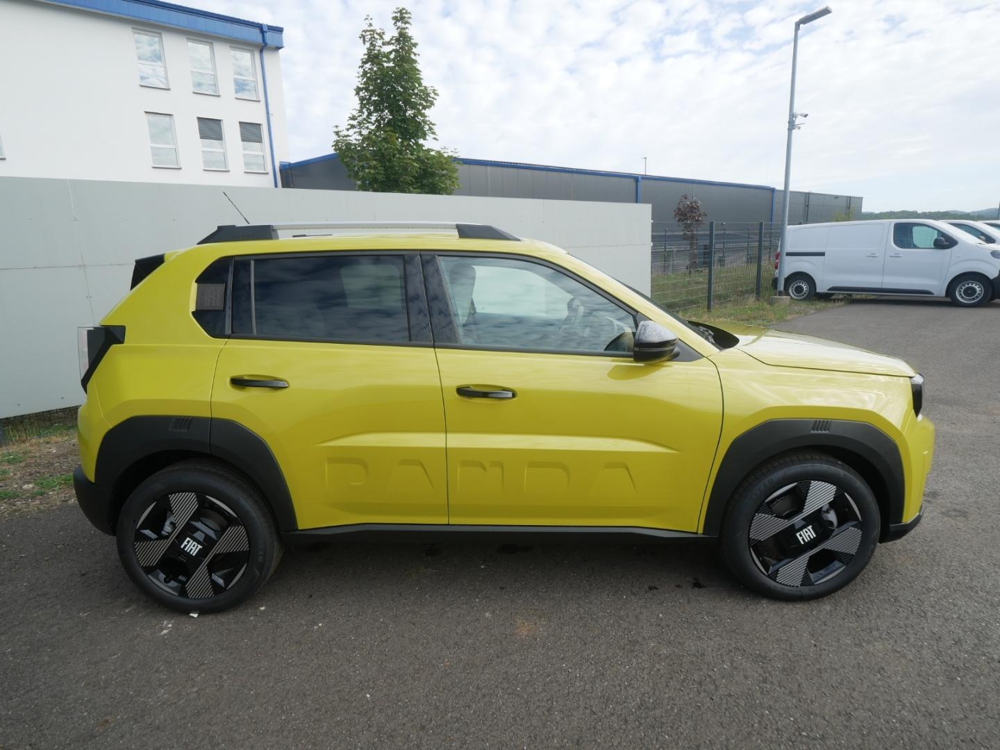 Fiat Grande Panda LA PRIMA HYBRID 1.2 eDCT 110 PS WIN