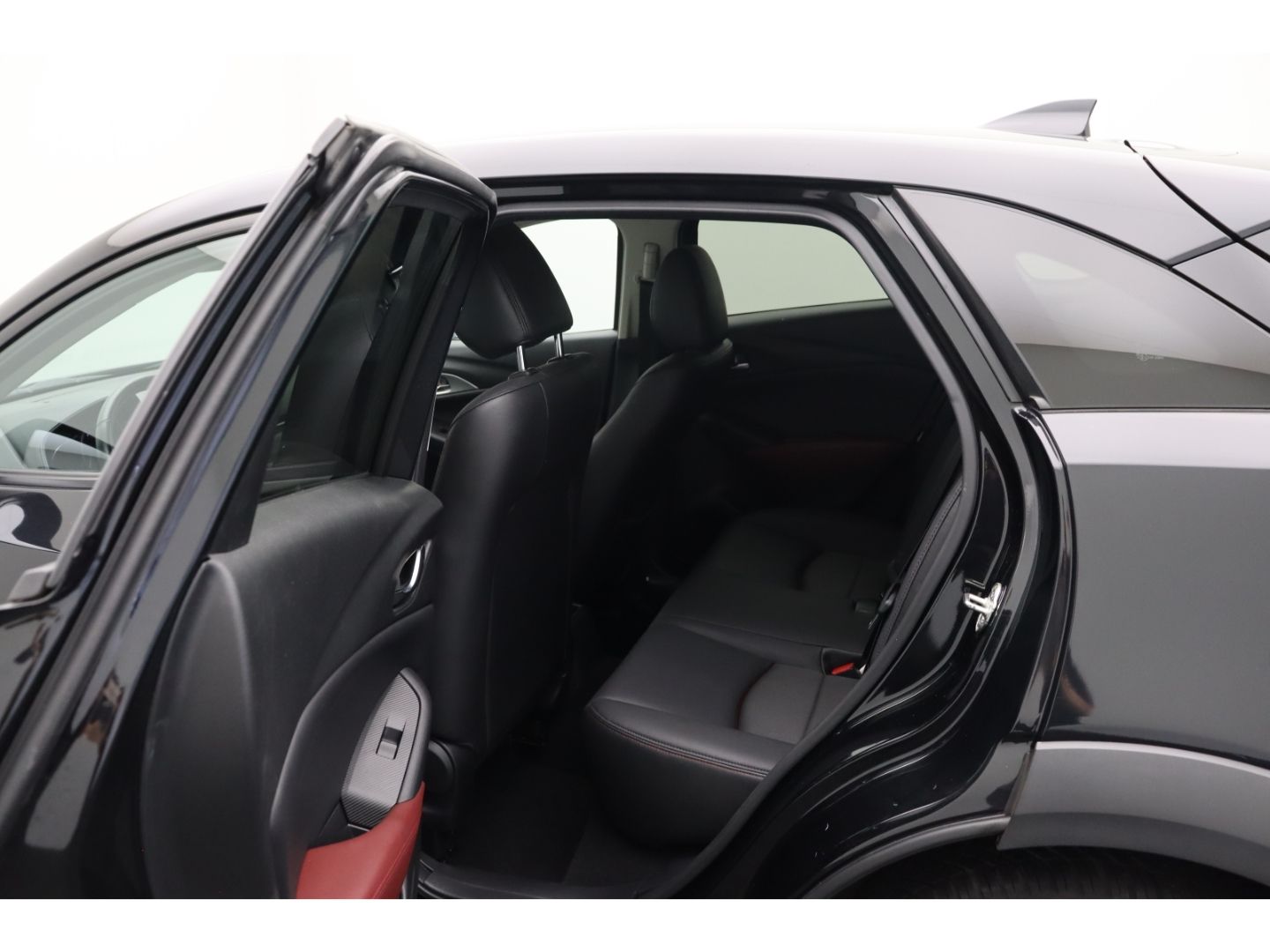 Fahrzeugabbildung Mazda CX-3 Sports-Line AWD Navi ACC Bose Soundsystem