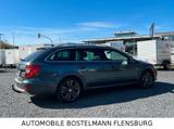 Skoda Superb Combi Elegance 4x4 *AHK*DSG*PANO*LEDER* - Skoda Superb: Combi Elegance