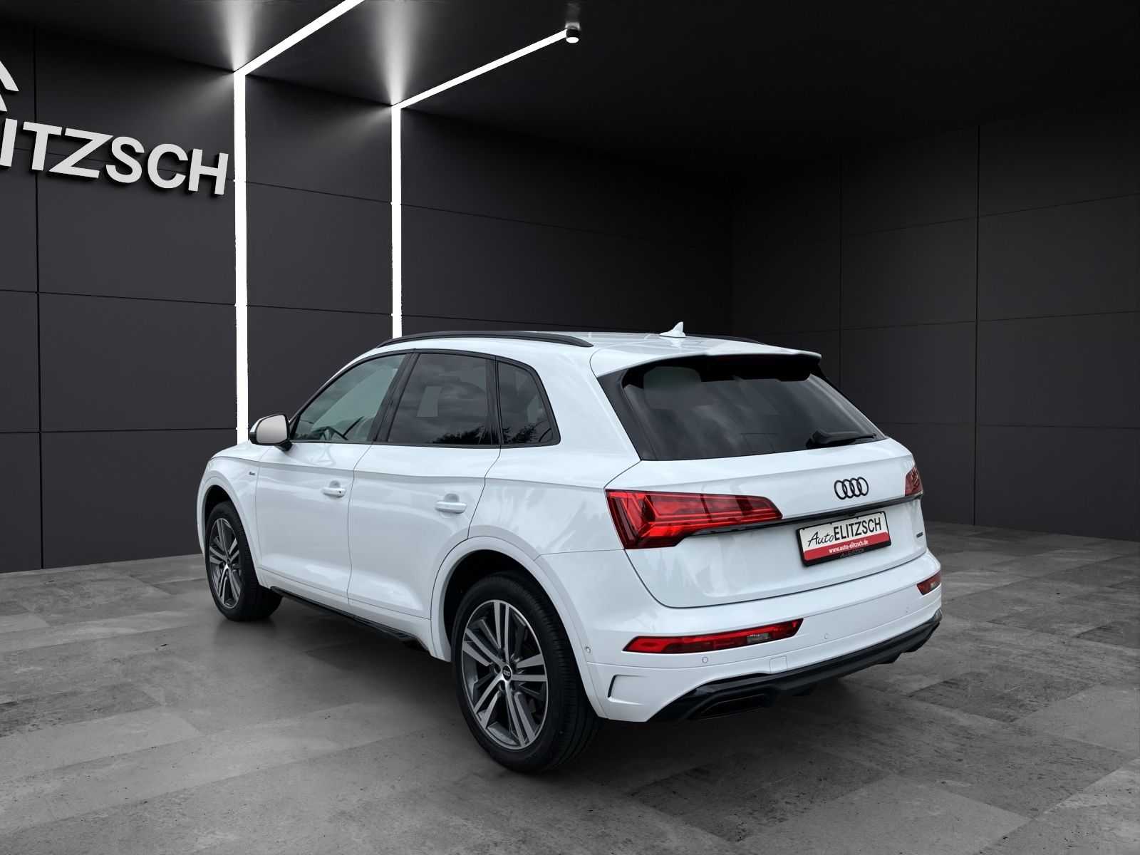 Fahrzeugabbildung Audi Q5 50 TDI qu S line LED Navi ACC AVC APP SHZ 20"