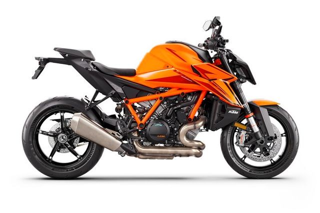 KTM 1390 Super Duke R 2024 orange inkl. Tech Pack