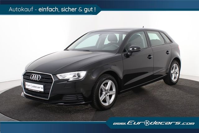 Audi A3 30 TFSI Sportback *1.Hand*Xenon*Navi*Carplay*