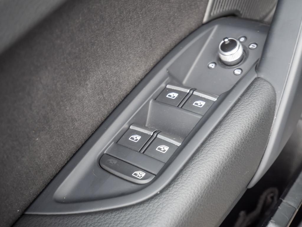 Audi Q5 50 TFSI e quattro MATRIX PANO AHK B&O 360°