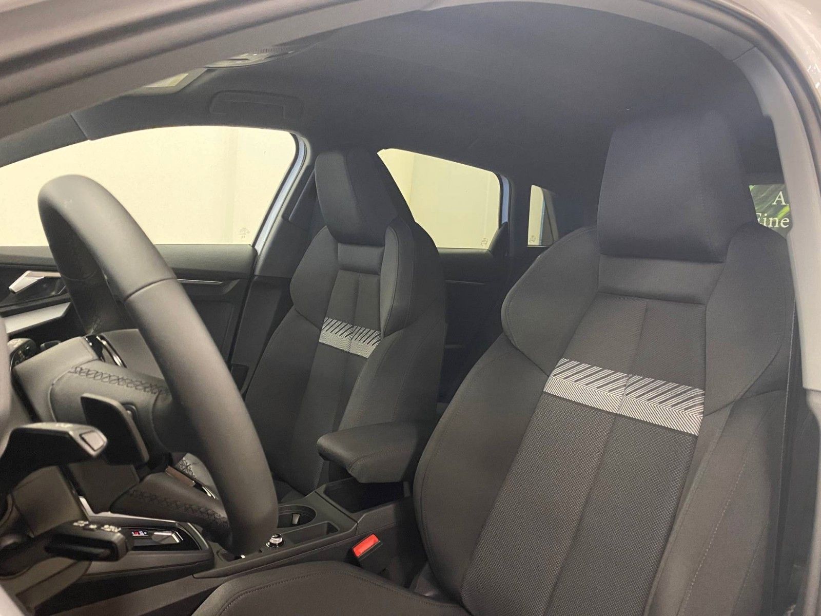 Fahrzeugabbildung Audi A3 35 TFSIadvanced Sportback+ACC+KAMERA+18 ZOLL+