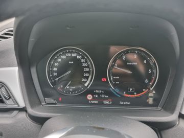 BMW X1 - 10