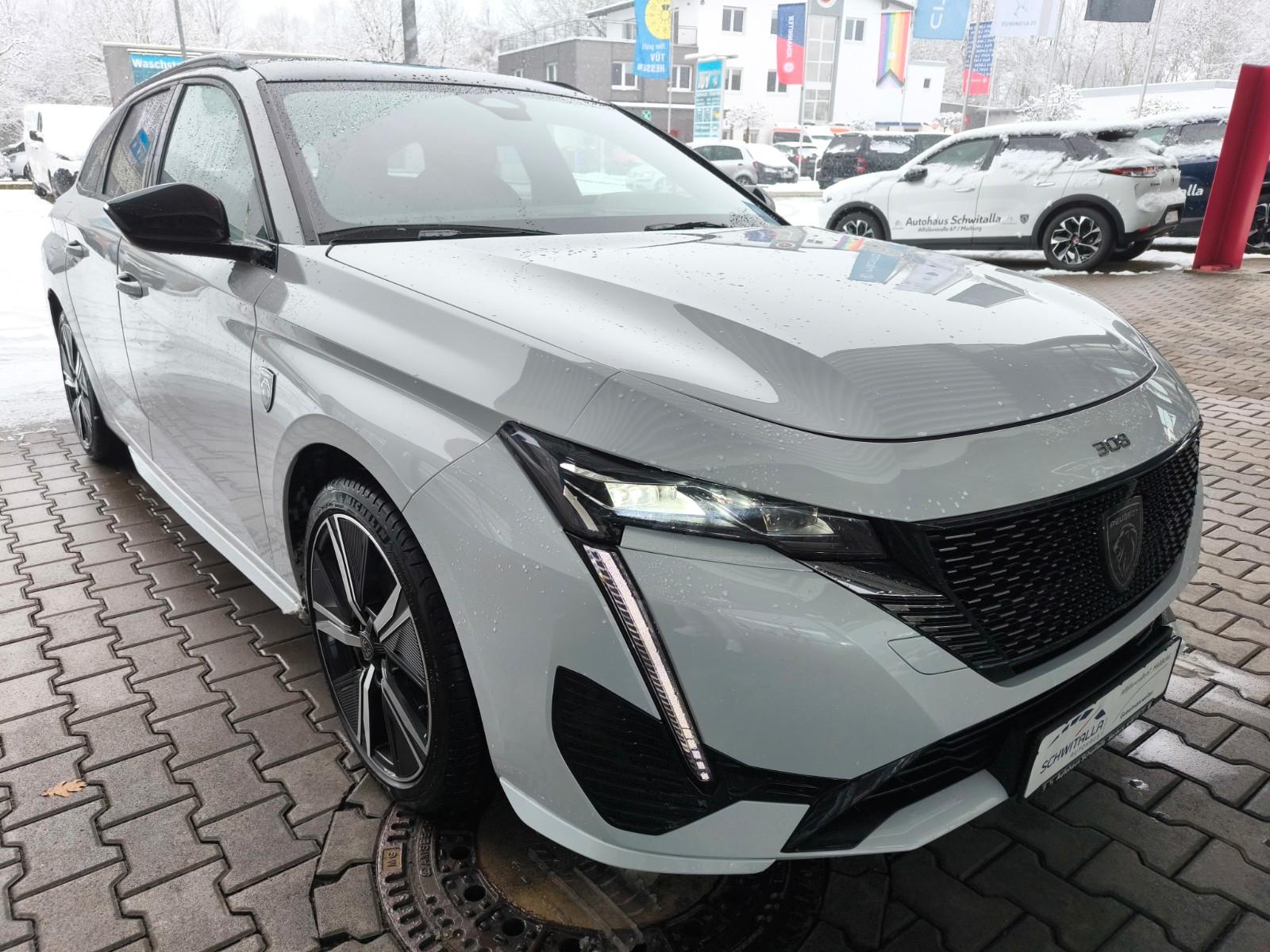 Peugeot 308 SW GT Schiebedach AHK  Focal ACC el. Heckkla