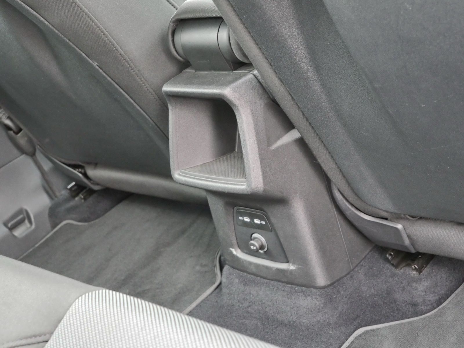 Audi Q4 e-tron - Bild 18