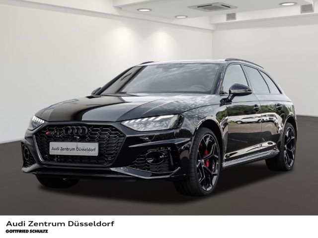 Audi RS4 331(450) KW(PS) TIPTRONI Allrad HUD El. Pano