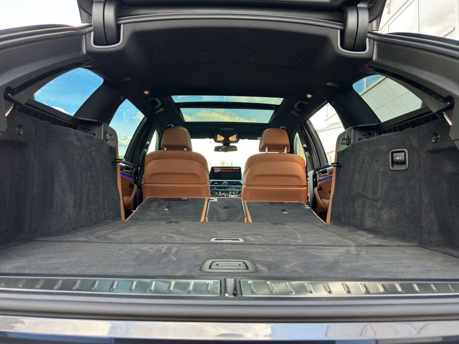 BMW 530dT M-SPORT LC.PRO ACC LASER PANO HUD STANDHZG foto 22