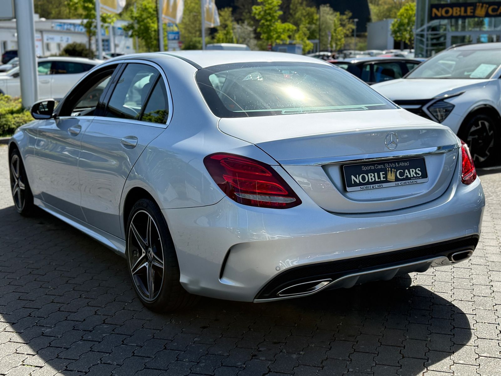 Fahrzeugabbildung Mercedes-Benz C 200 9G-TRONIC AMG Line DISTR. NAVI LED