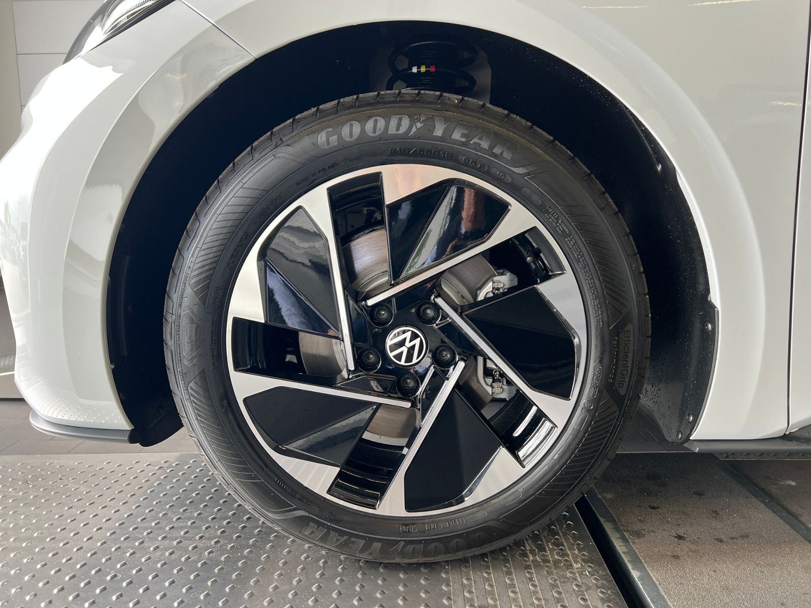 Fahrzeugabbildung Volkswagen ID.3 Pure 52 kWh *Sofort verfügbar, LED, Navi, A