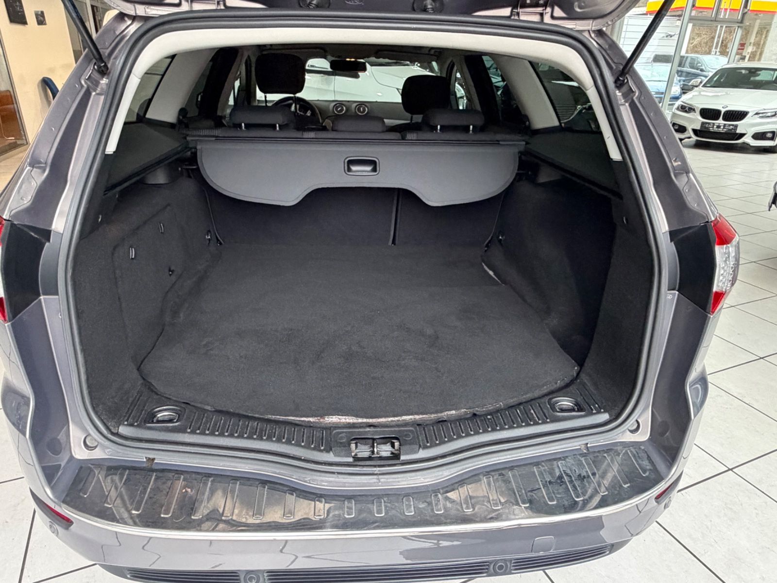 Fahrzeugabbildung Ford Mondeo Turnier Titanium