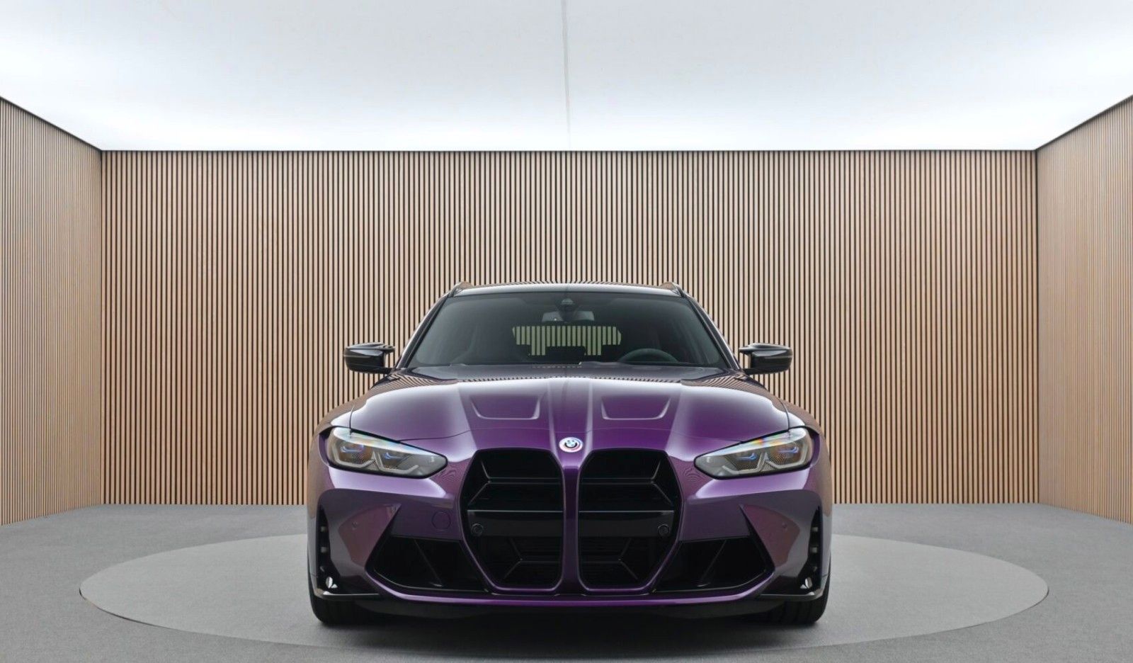 BMW M3 Competion M xDrive Touring imagem 3