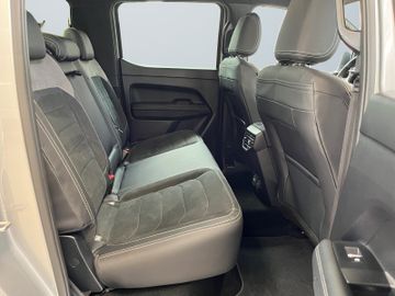 Volkswagen Amarok - 11