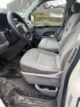 Volkswagen T5 Transporter mit AHK  Zul. Ges-Gew. 4800kg - VW T5 Transporter von 2004