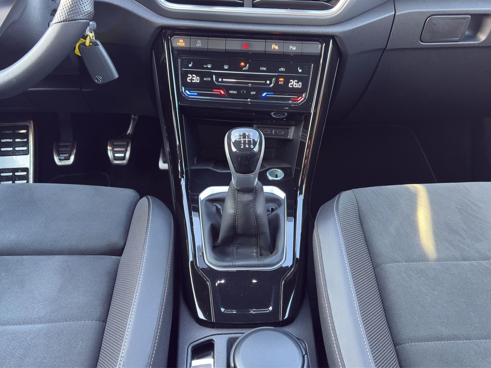 Volkswagen T-Roc - Bild 9