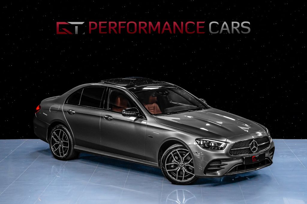 Image of Mercedes-Benz E 300
