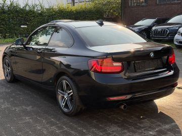 BMW 220 - 5