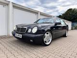 Mercedes-Benz E 280 AVANTGARDE Avantgarde - gebrauchte Mercedes-Benz E 280 aus dem Jahr 1996