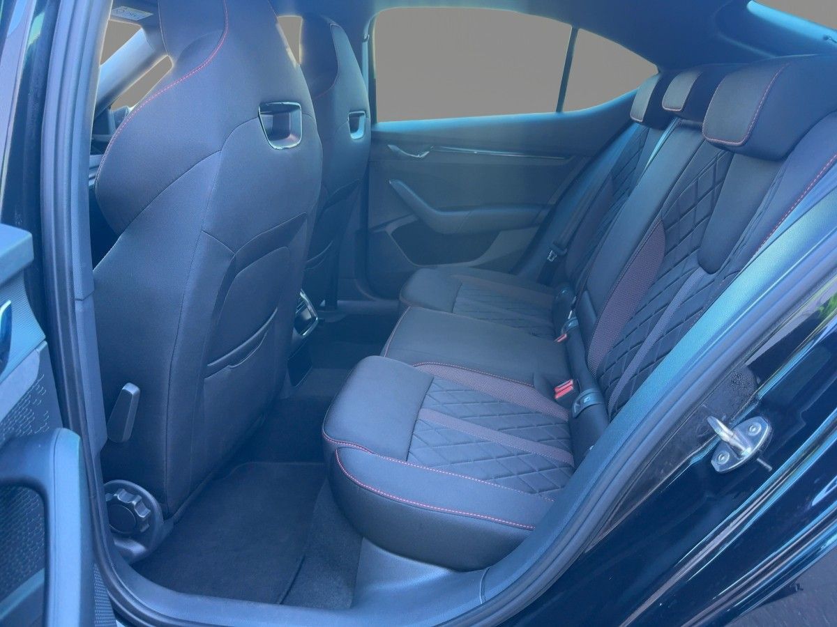 Skoda Octavia - Bild 8