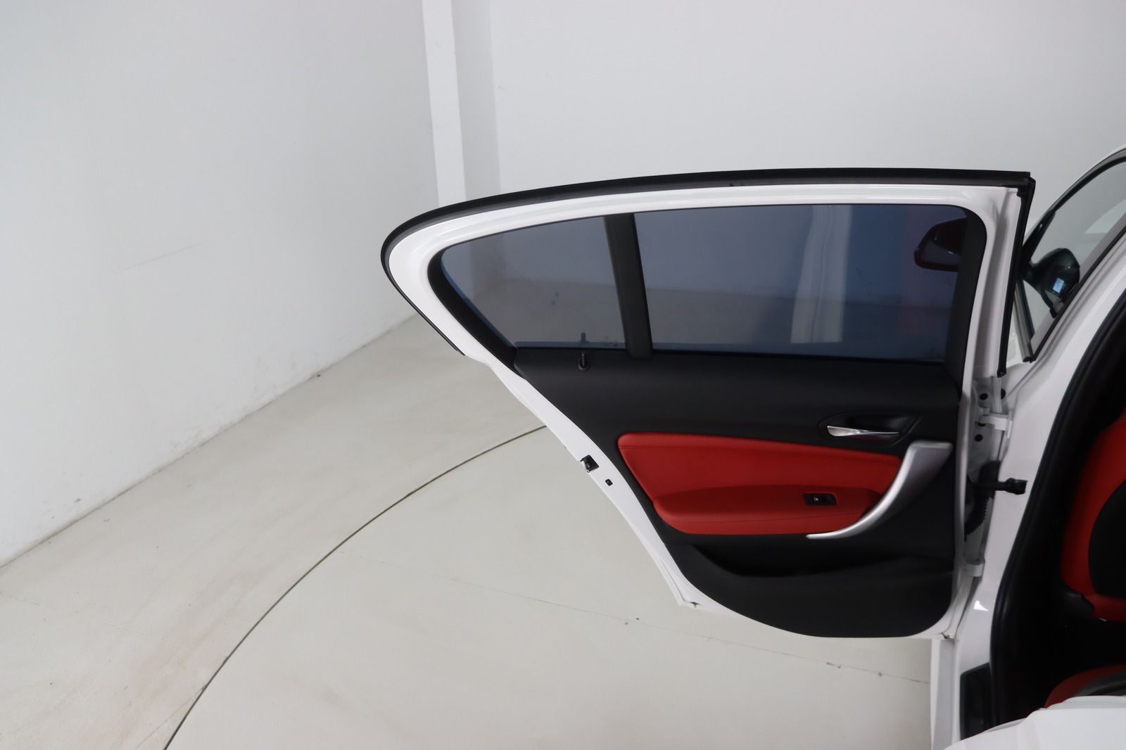 Fahrzeugabbildung BMW M135i xDrive