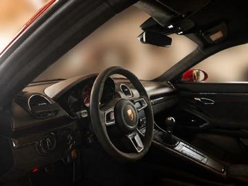 صورة 9 لـ 2021 Porsche CAYMAN