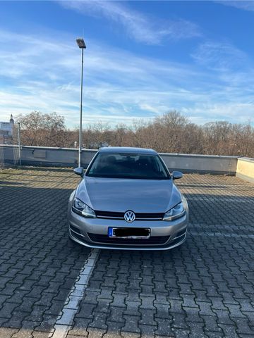 Volkswagen VW Golf 7 TSI Blue Motion 1.4 92 KW 125PS