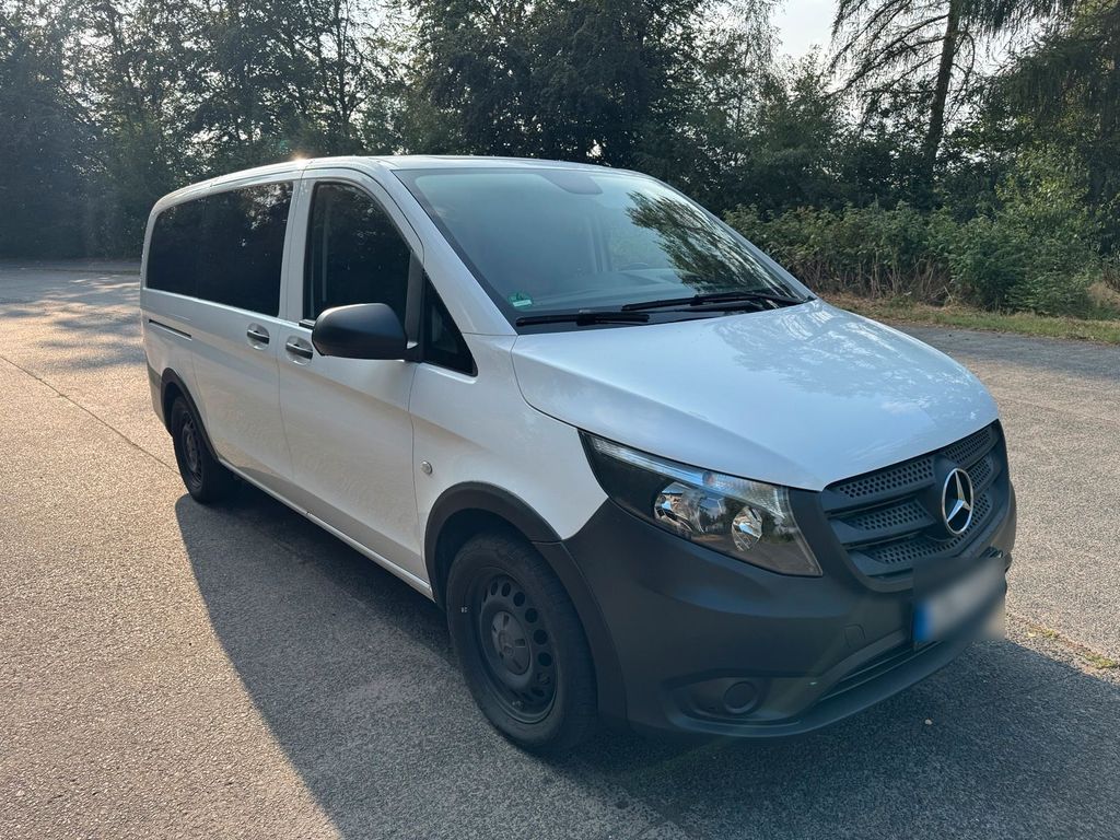 Image of Mercedes-Benz Vito