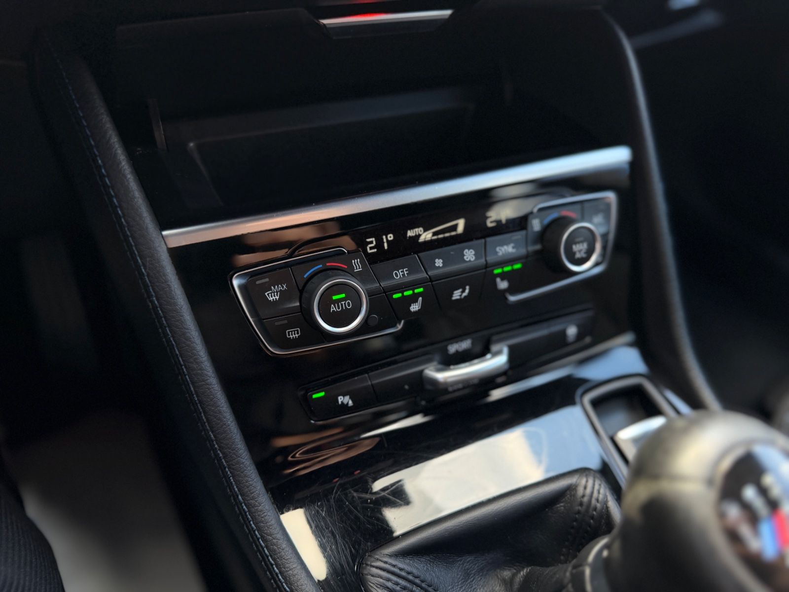 218 Active Tourer M Paket Alcantara