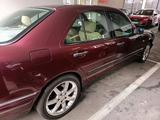 Mercedes-Benz MB. W210 Eleganz E200 Klima 98 biege Leder... - gebrauchte Mercedes-Benz E 200 aus dem Jahr 1998