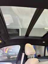 BMW X4 M40 M40i - - blaue BMW X4 M40