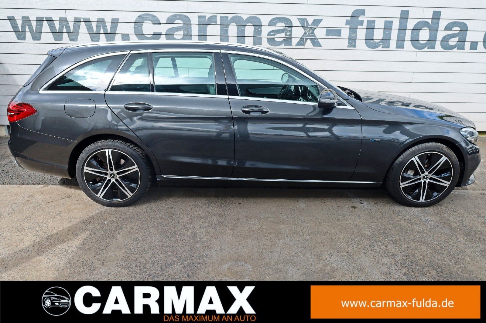 Fahrzeugabbildung Mercedes-Benz C 300e T Avantgarde Leder,Navi,LED,Kamera,SH,PDC