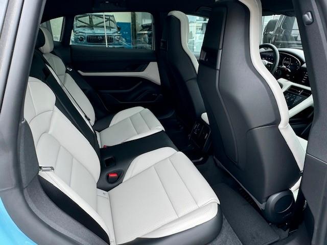Porsche Taycan Cross Turismo 4/Pano/21"/HUD/BOSE/HUD – 14