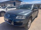 Volkswagen Touareg 5.0 V10 TDI tiptronic - Volkswagen Touareg aus 2005: V10