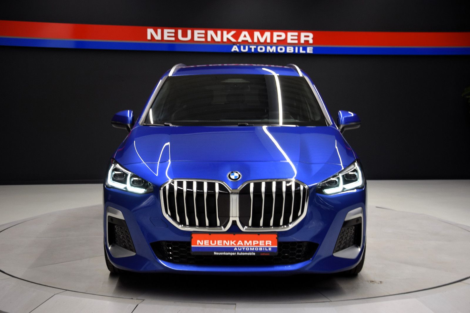 Fahrzeugabbildung BMW 223d xDrive Active Tourer M Sport ACC HuD 360°