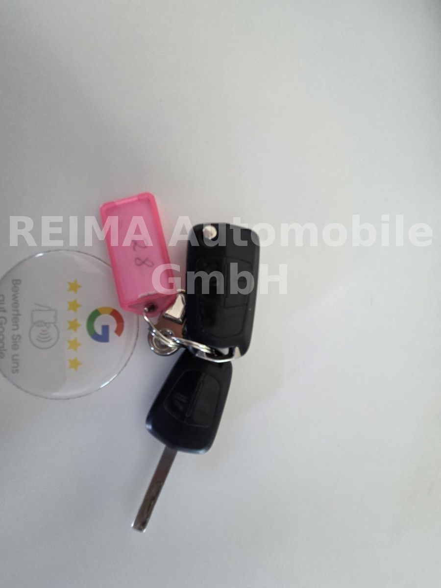 Fahrzeugabbildung Opel Astra 1,8i  H Twin Top Edition