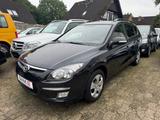 Hyundai i30 cw Comfort Autom./AHK/PDC/Klimaaut. - Hyundai i30 aus 2010: I30cw