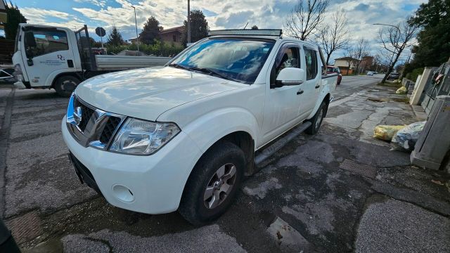 Nissan Navara 2.5 dCi 190CV 4 porte Double Cab S