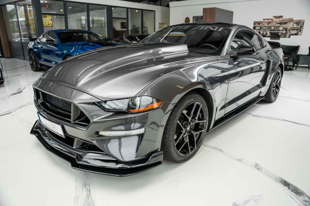 Ford Mustang 2,3 Ecoboost CERVINI ANDROID RECARO TOP