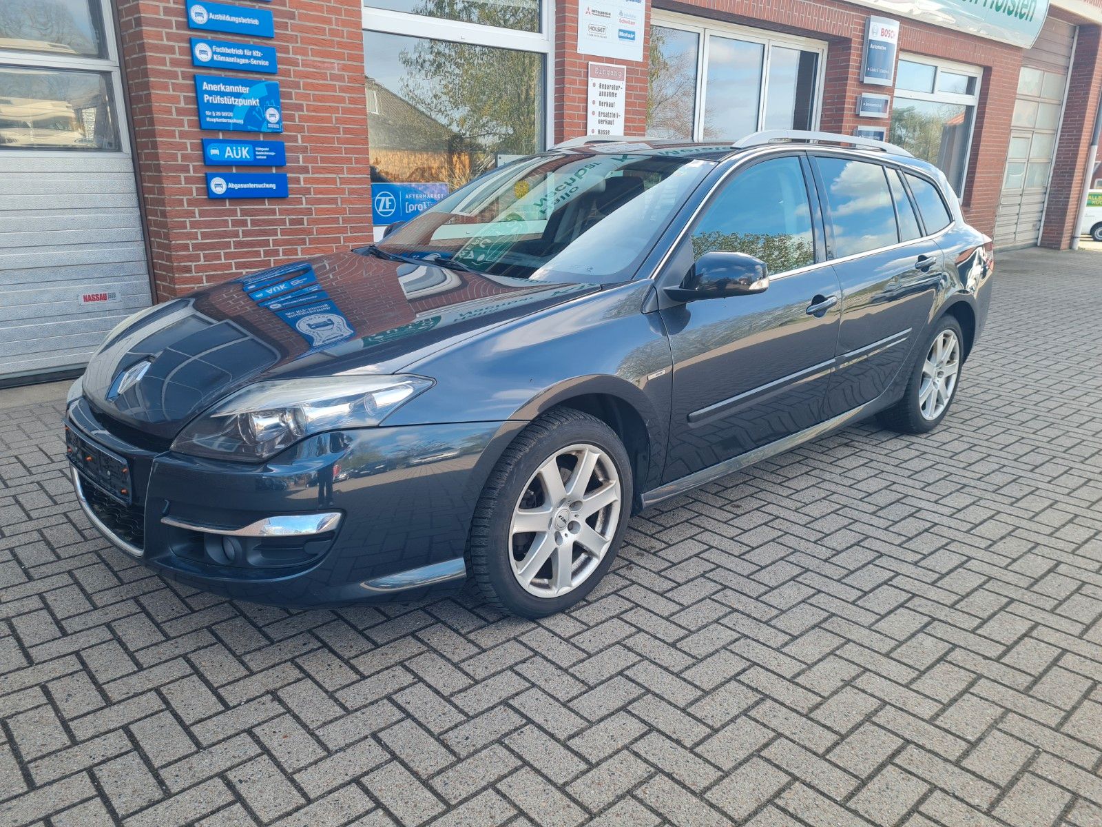 Renault Laguna III Grandtour BOSE Edition