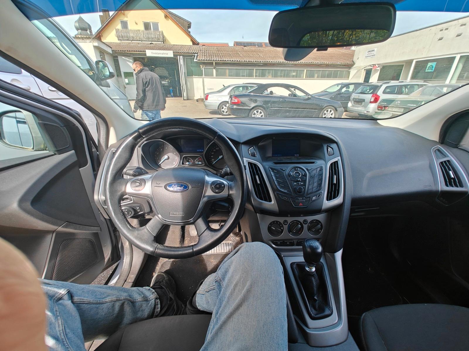 Ford Focus 2013 — photo 5