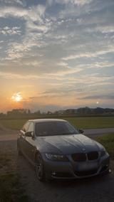 BMW E90 318i 2010 - BMW 318: E90