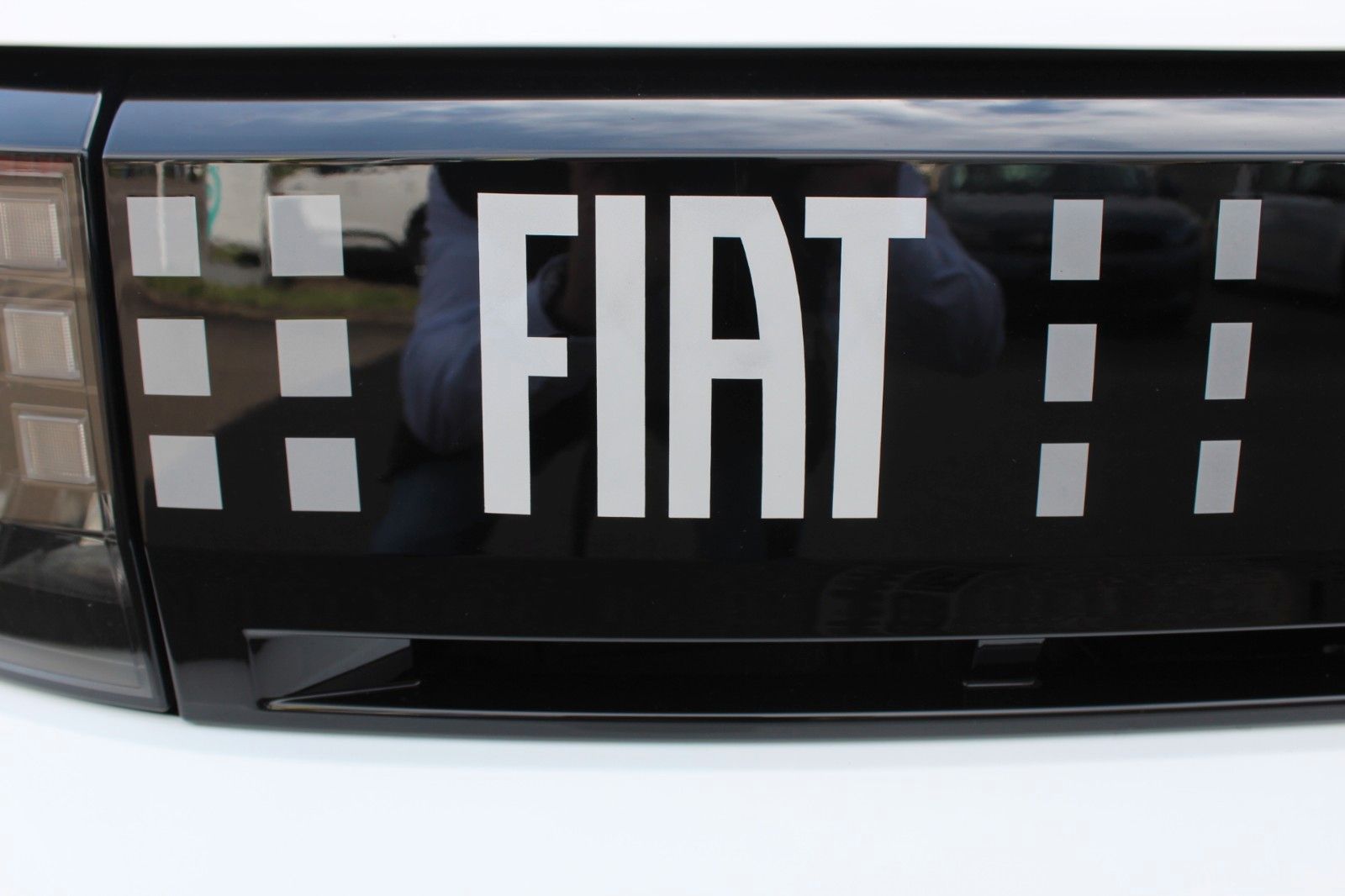 Fahrzeugabbildung Fiat Grande Panda Icon*48V*CarPlay, PDC*Klima*LED