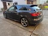 Audi A3 1.4 TFSI S line Sportback S line - Audi A3: Braun