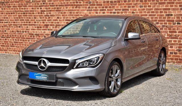 Mercedes-Benz CLA 200 SB LED NAVI R.KAMERA TEMPOMAT 18ZOLL ALU