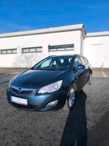 Opel Astra Sports Tourer, 1,4T Benzin, TÜV... - Opel Astra aus 2010: Sports Tourer