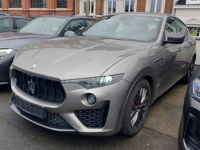 Maserati Levante GranSport Q4 Leder Nav LED Pan Dis Voll