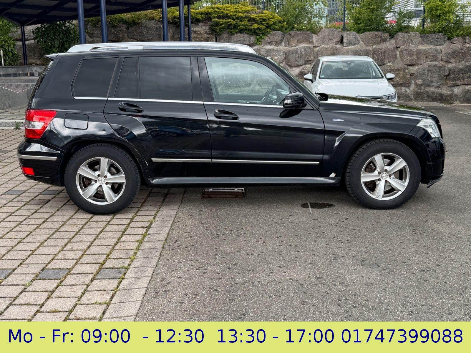 Mercedes-Benz GLK250 2012 — interior